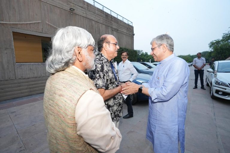 ae860997-d647-4989-80a4-8f89cc13ce0f